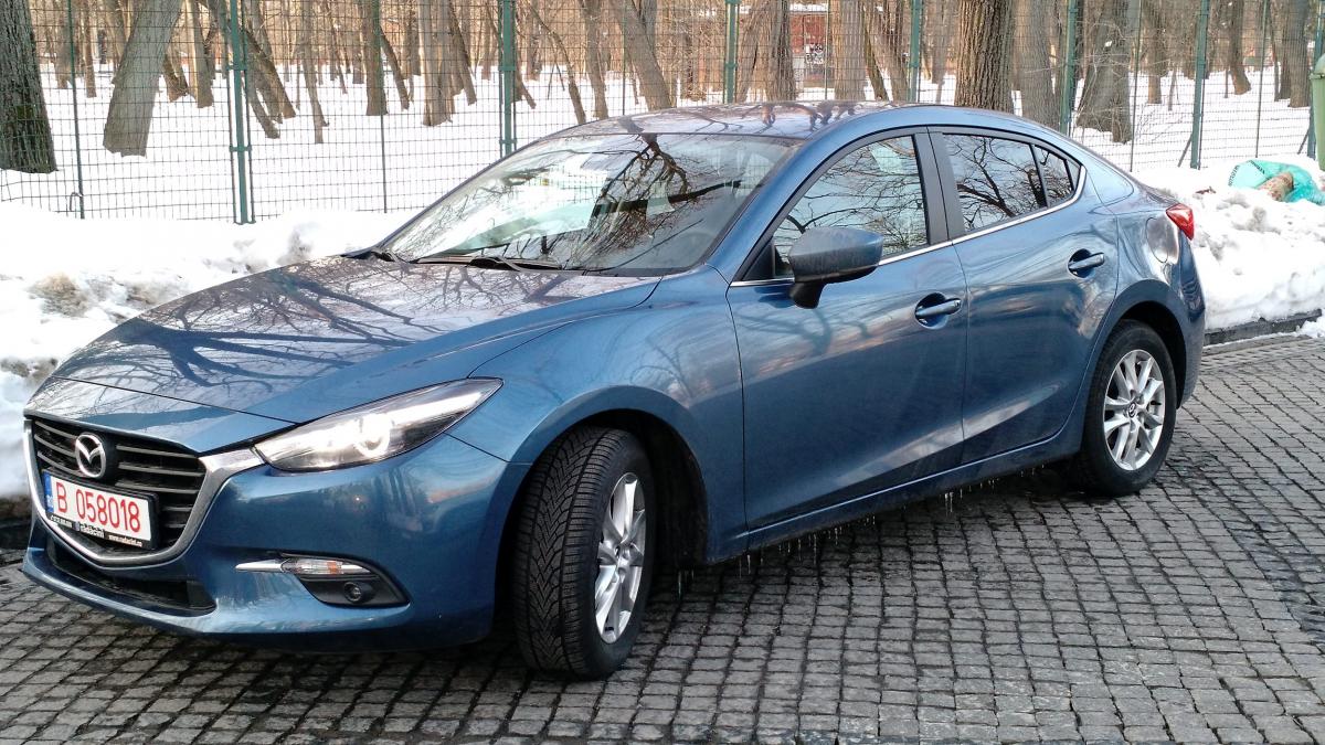 Cu ce vrea să impresioneze Mazda 3