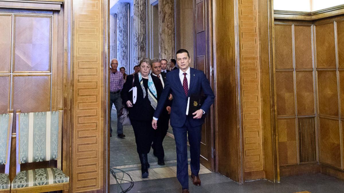 ALERTĂ - Sorin Grindeanu ia în calcul demiterea lui Florin Iordache