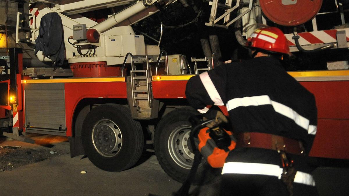 O explozie în zona Ștefan cel Mare, posibila cauză a penei de curent din Capitală