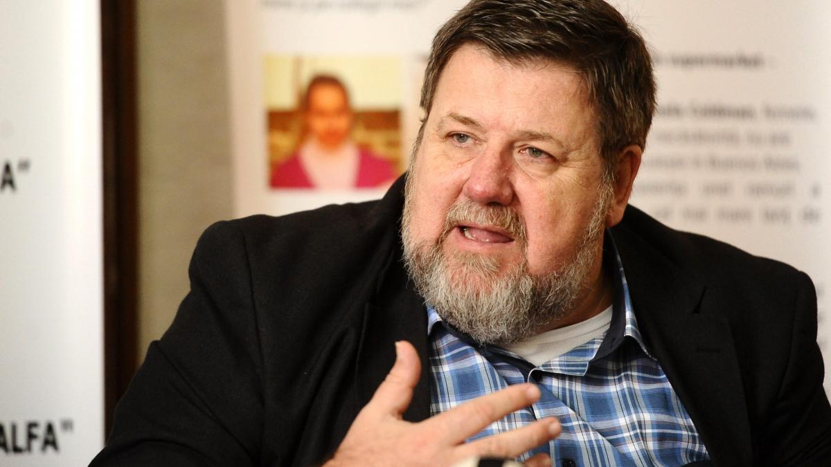 Bogdan Hosu. Sindicatele vor să facă turism. Condiția: guvernul să retrocedeze active de 500 de milioane de euro