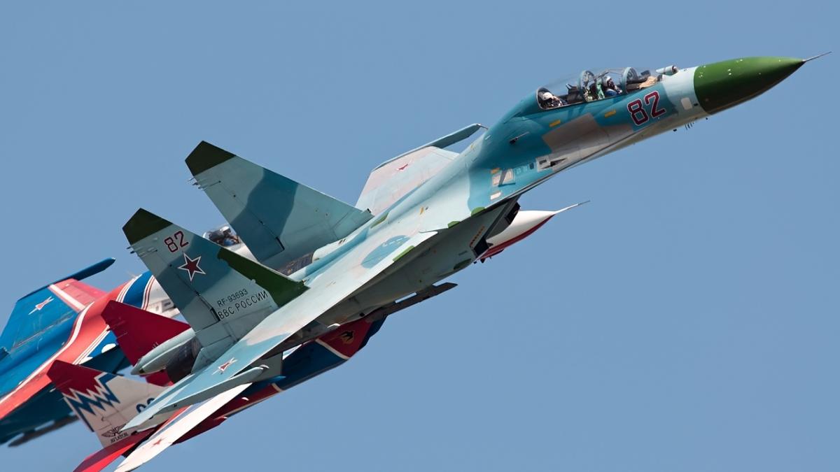 Bombardierele ruse continuă să utilizeze spaţiul aerian al Iranului pentru lovituri în Siria