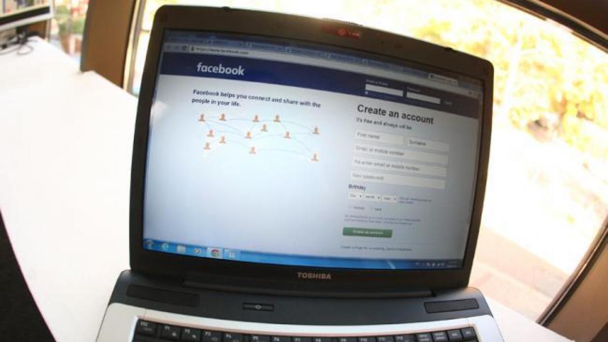 Facebook va concura LinkedIn, printr-o nouă funcţie care permite găsirea unui loc de muncă