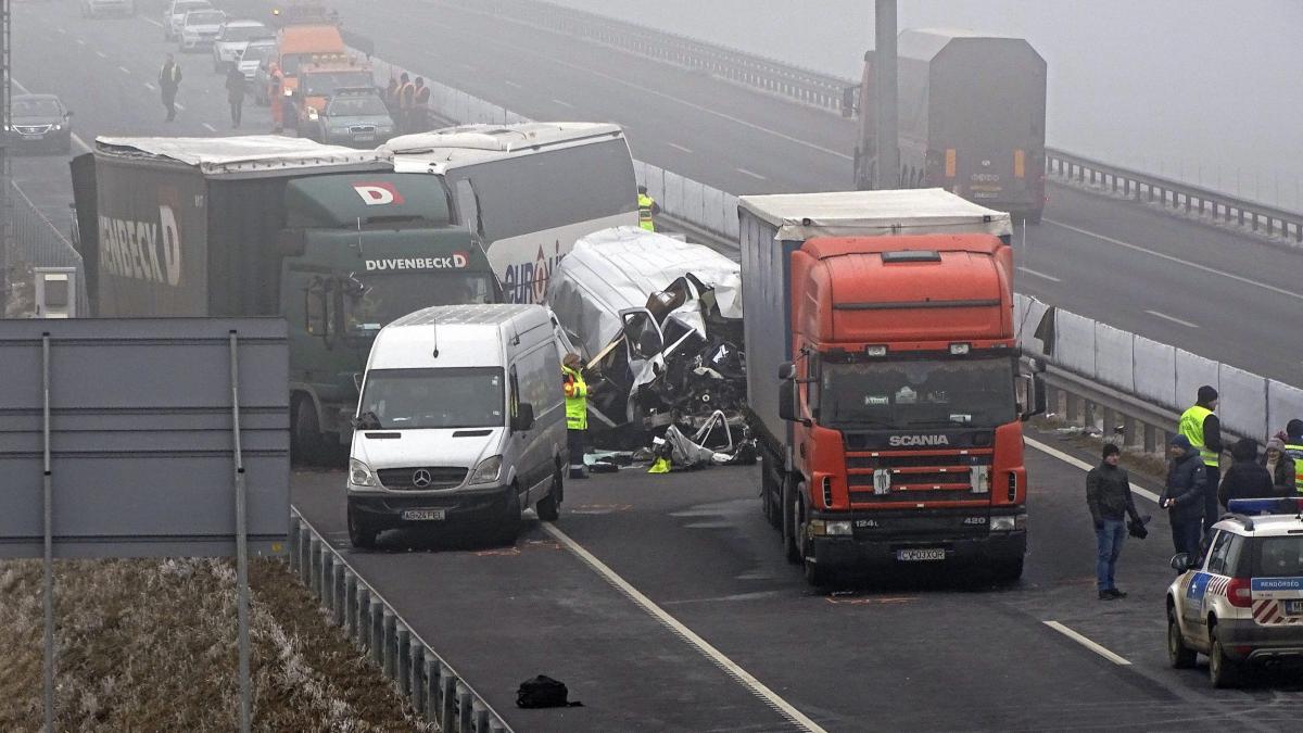  Accident în Ungaria: un român a murit, şase sunt răniţi