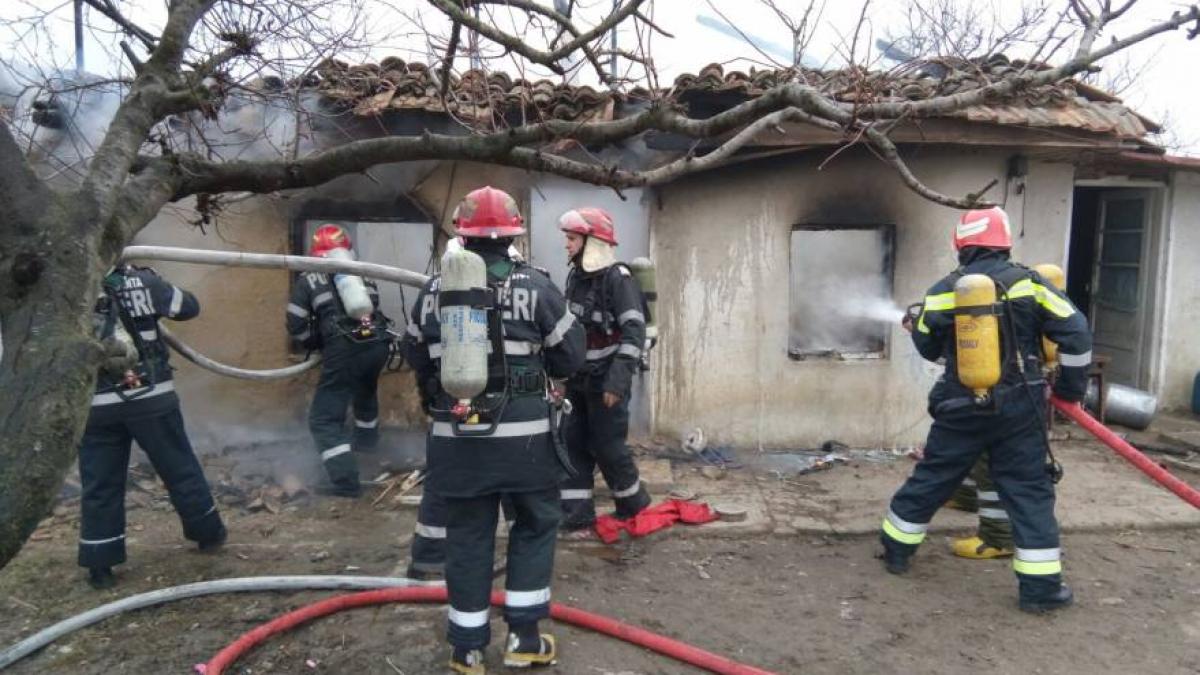 Tragedie în Mihail  Kogălniceanu, un copil a murit ars de viu