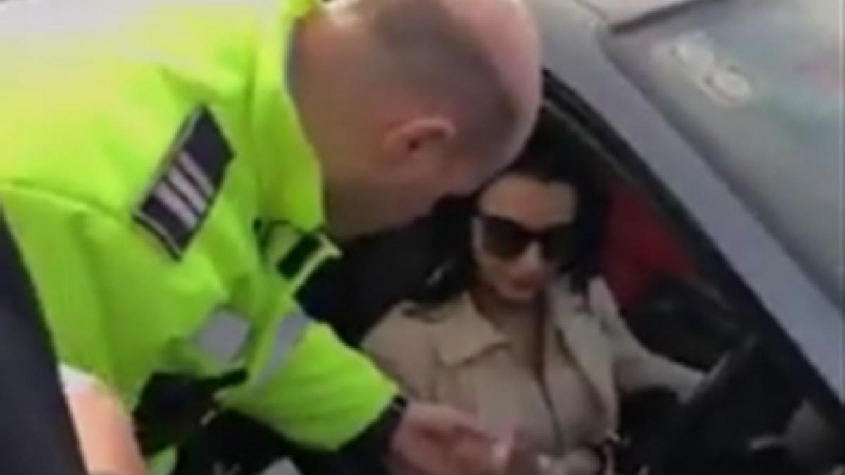 VIDEO -  O tânără s-a dat în spectacol în Portul Tomis din Constanța