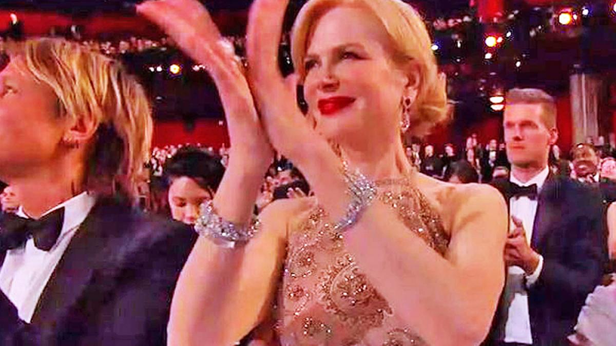 video nicole kidman dezvaluie de ce a aplaudat ca o foca la oscaruri