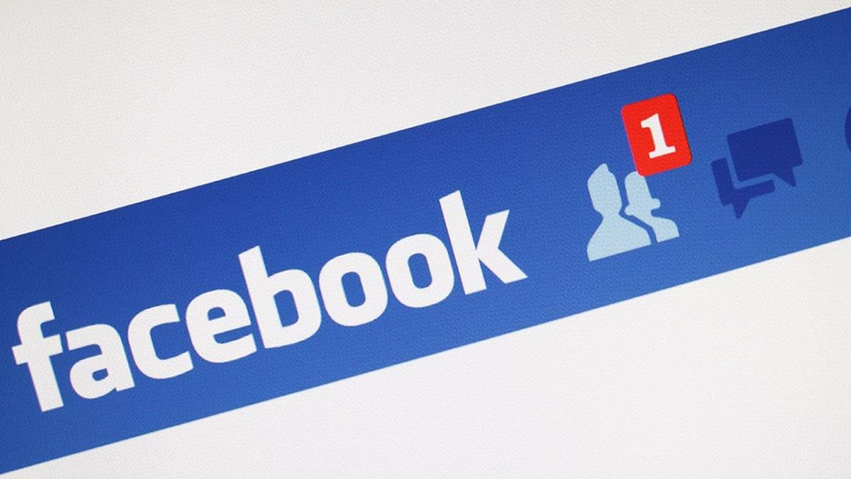 Anunț important. Meciurile de fotbal vor fi transmise live pe Facebook