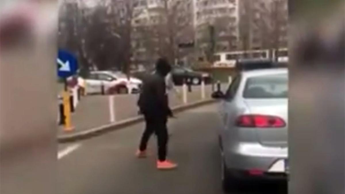 video scene socante intre doi soferi in cartierul titan