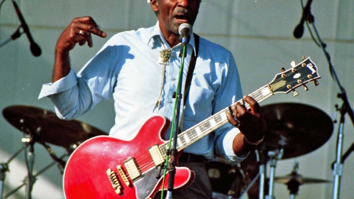 DOLIU în lumea muzicii: A murit legendarul cântăreţ american Chuck Berry