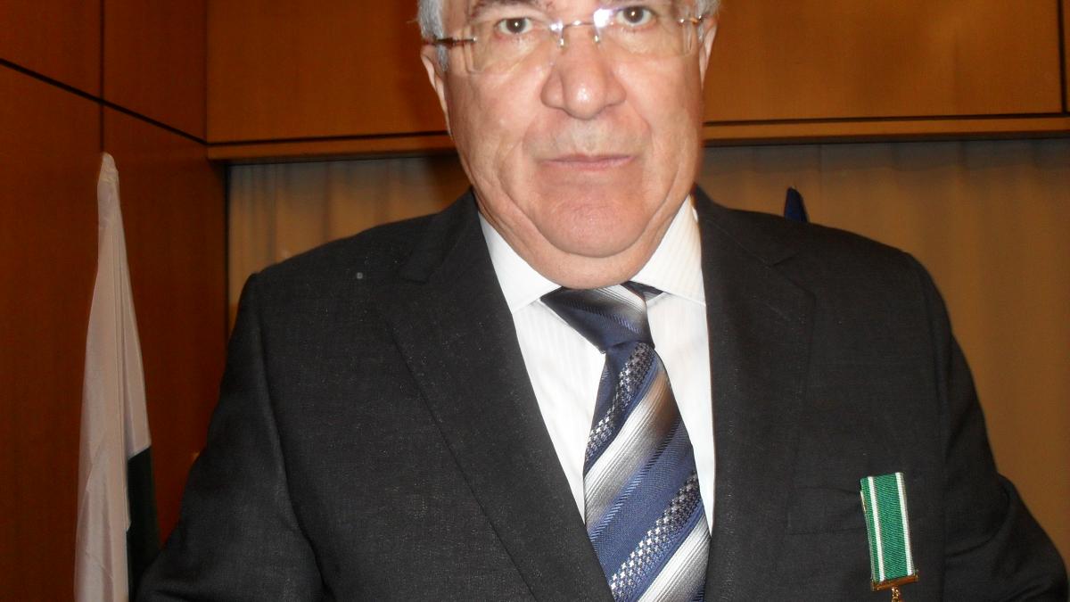 Fostul ambasador al României în Pakistan, decorat la București