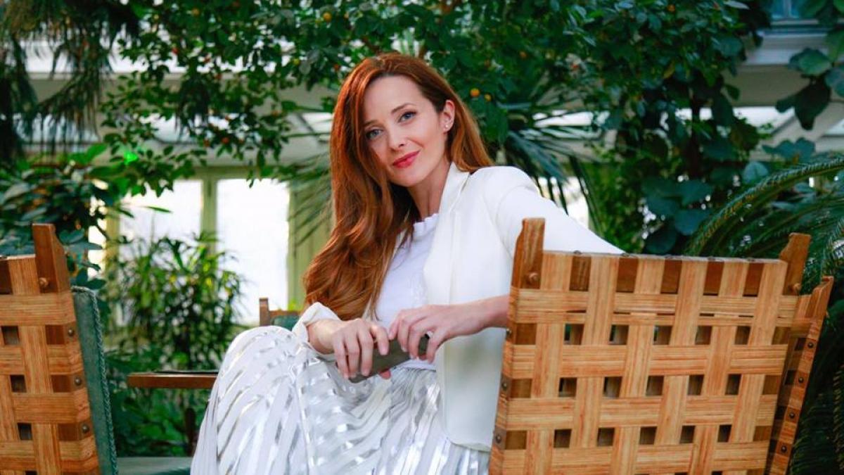 Ana Maria Roman: “Sunt visătoare, creativă, boemă şi foarte împrăştiată”