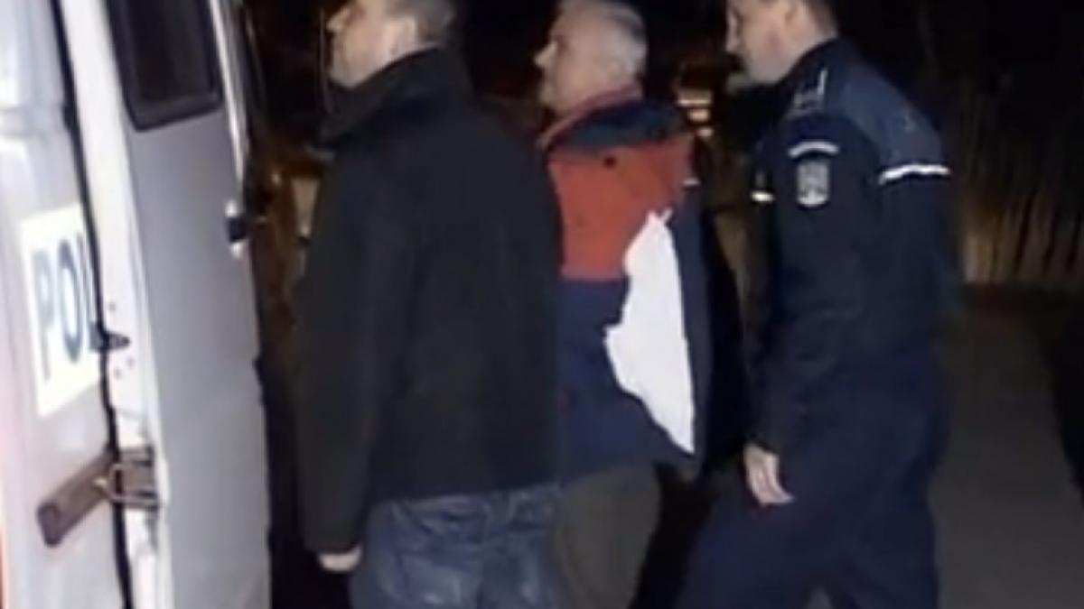Gorj: Cadavrul unui bărbat muşcat de animale sălbatice, găsit pe izlazul din comuna Negomir