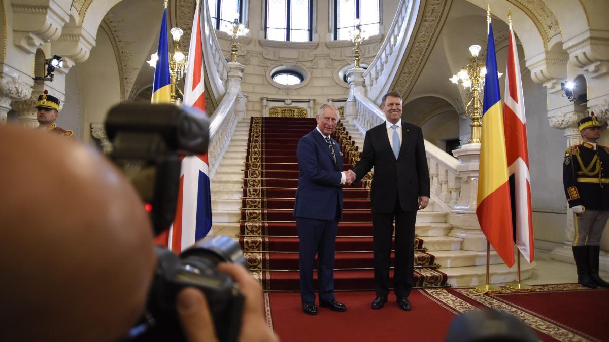 Prințul Charles, decorat cu „Steaua României”