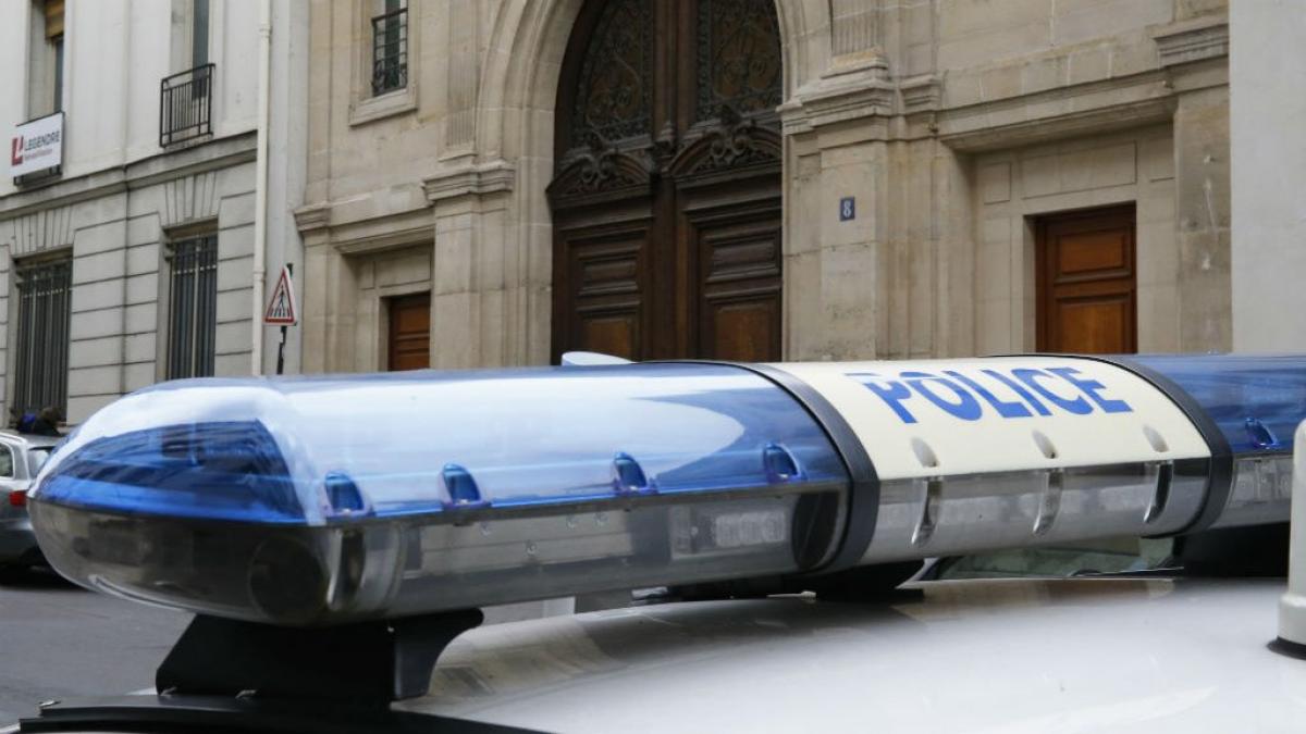 O reţea de proxeneţi români 'deosebit de violentă' a fost destructurată în sudul Franţei
