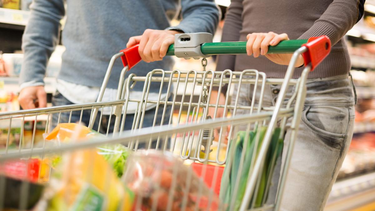 România, primul anunţ în scandalul produselor proaste