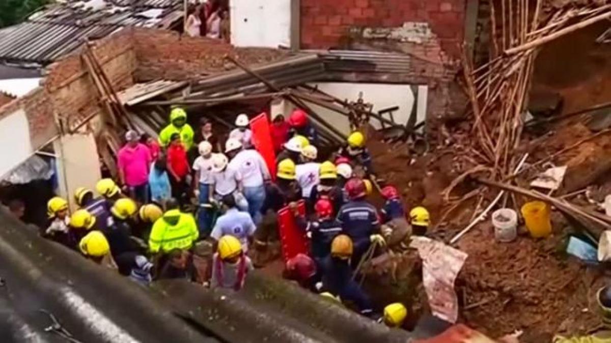 Bilanţul victimelor din Columbia se ridică la peste 300 de morţi