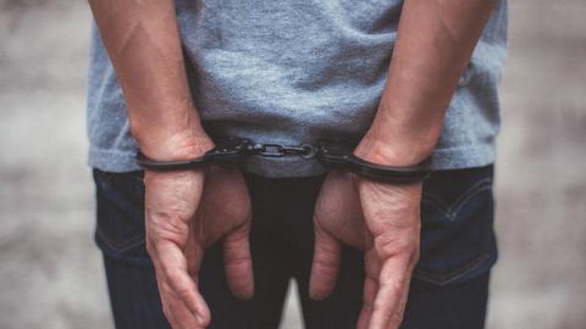 Olt: Şoferul accidentului soldat cu o persoană decedată şi 10 rănite, reţinut