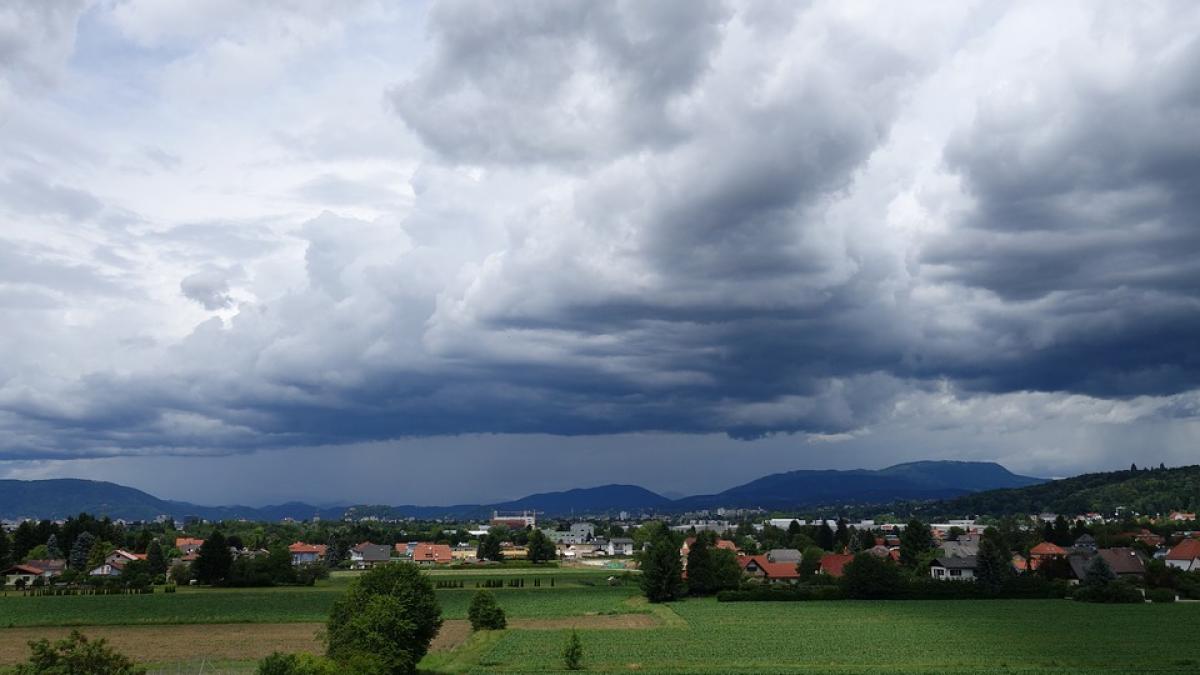 Prognoza METEO pentru 21, 22 și 23 aprilie. Se schimbă vremea! 