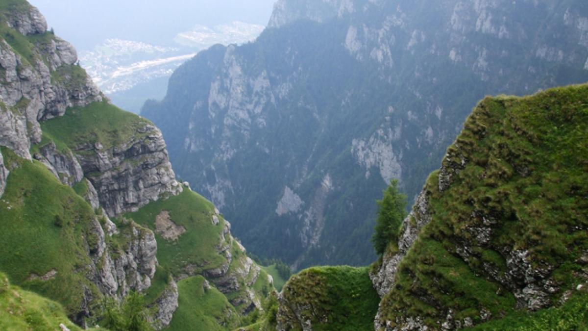 Staţiunile tradiţionale, cele mai căutate pe Valea Prahovei în minivacanţa de 1 Mai