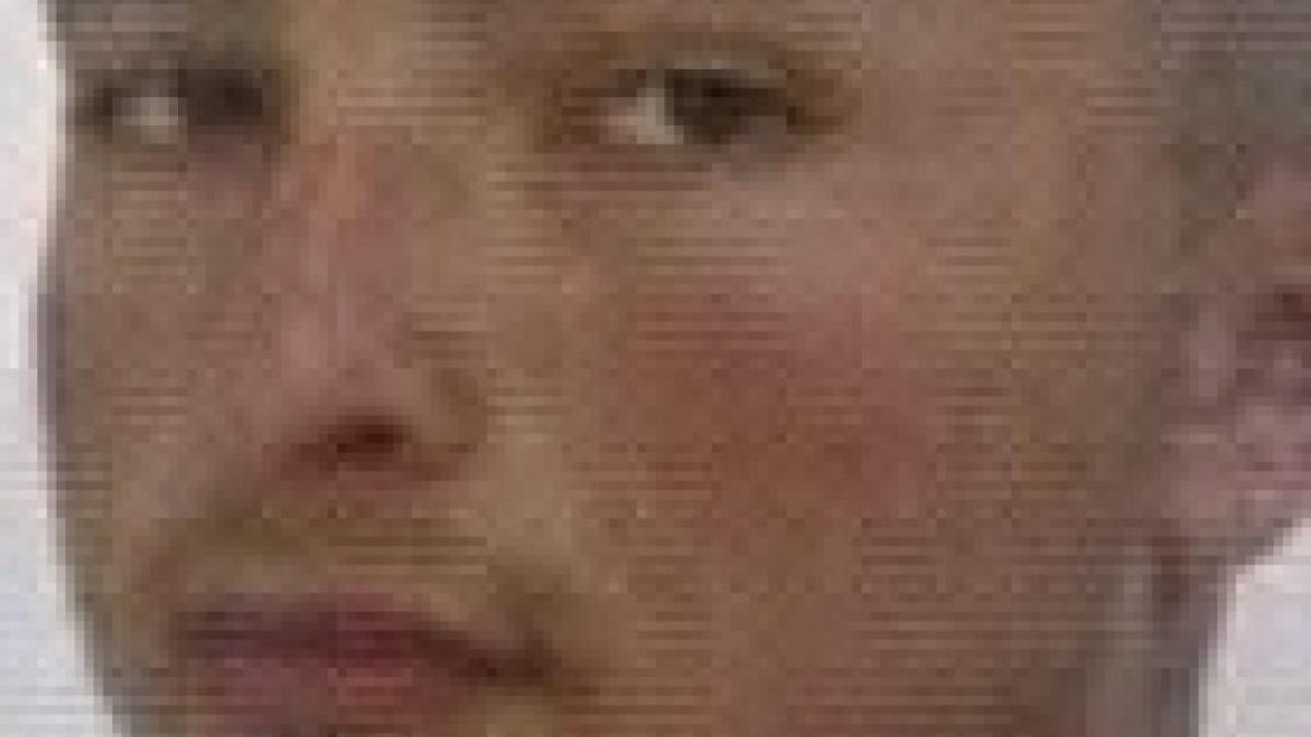Vaslui - Un tânăr care a înjunghiat de 3 ori o fată, cercetat în libertate