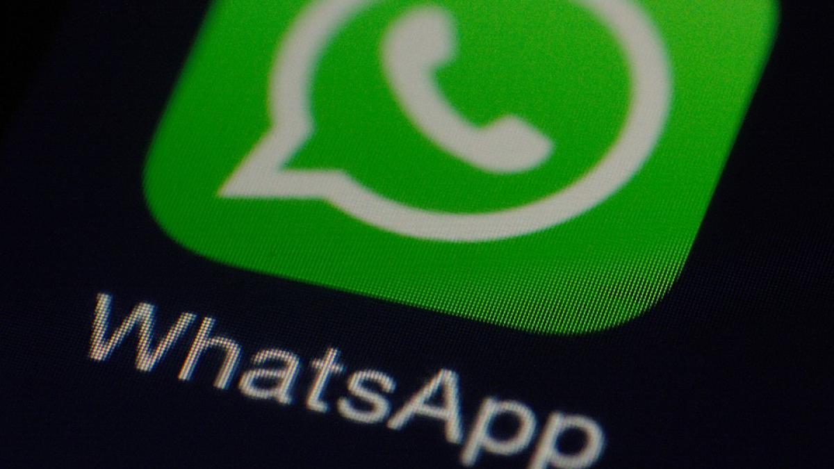 WhatsApp a primit o amendă de 3 trei milioane de euro în Italia