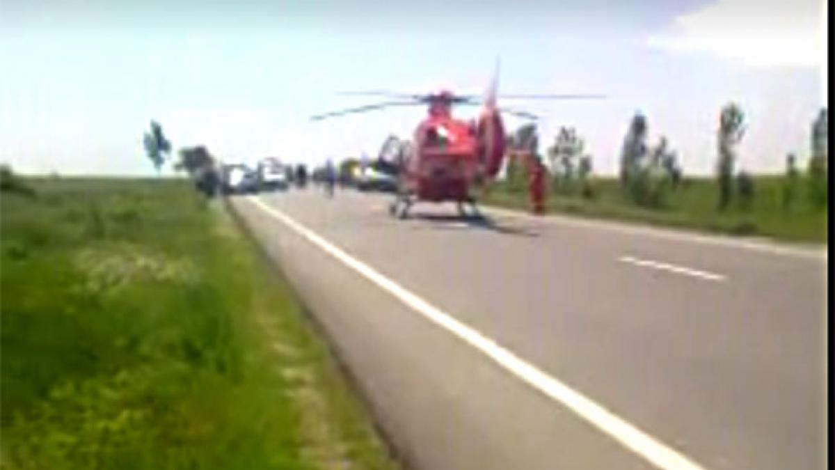 Grav accident rutier la Scorniceşti; o femeie - transportată cu elicopterul SMURD la spital