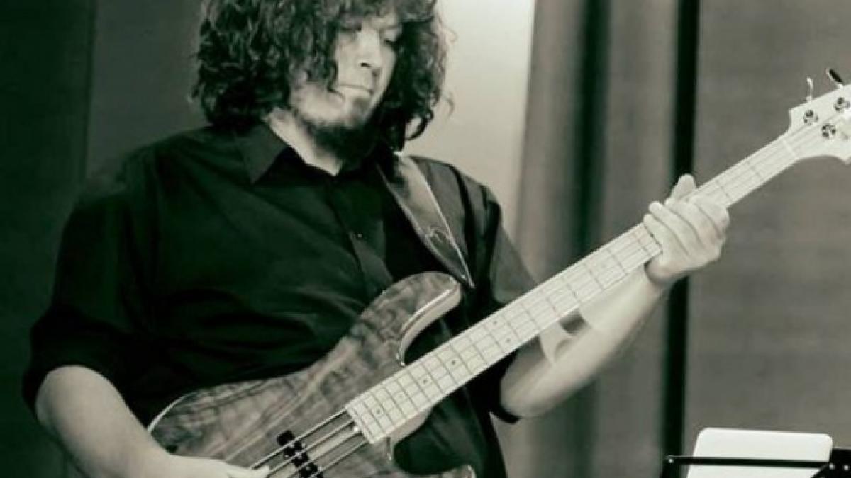 Un cunoscut muzician din România a fost ucis de un șofer care a adormit la volan
