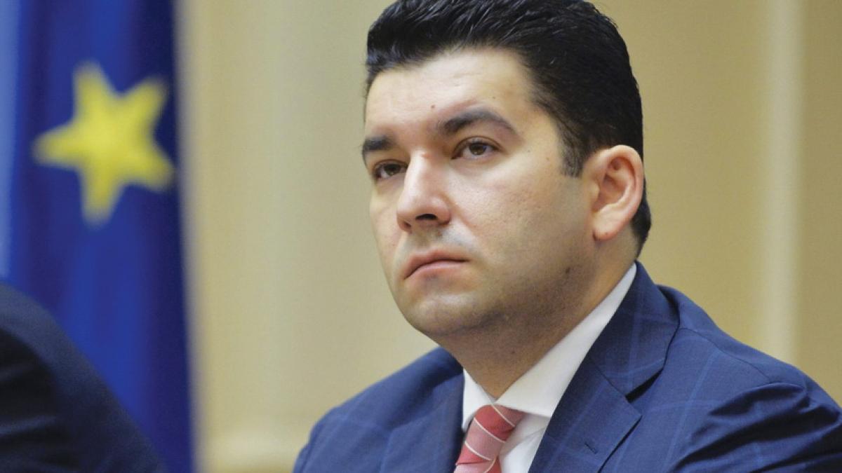 Ca-n 2008, BNR ne linişteşte: nu vine criza, deşi sunt semne