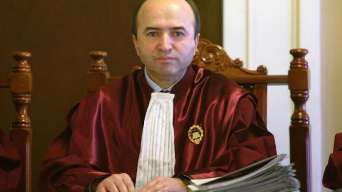 Miercuri, Ministerul Justiţiei va fi "condus" de elevi