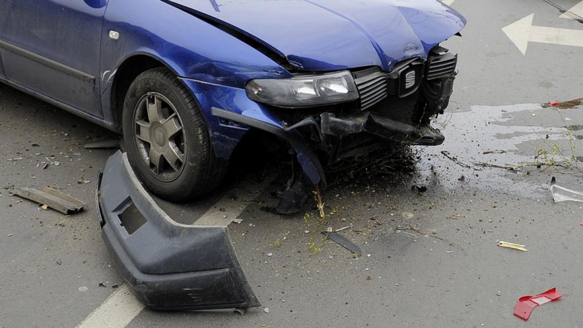 Botoșani: O femeie a decedat după ce a fost lovită în plin de o mașină