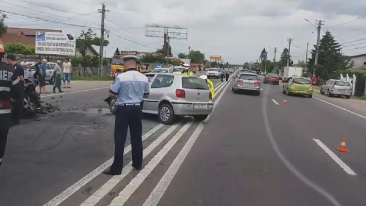 Prahova: Accident cu patru răniţi pe DN 1, la Bărcăneşti