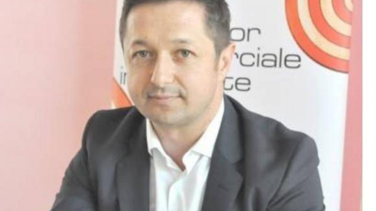 Marius Dunca: Halep reprezintă un exemplu de ambiţie şi dăruire, trebuie să o susţinem necondiţionat