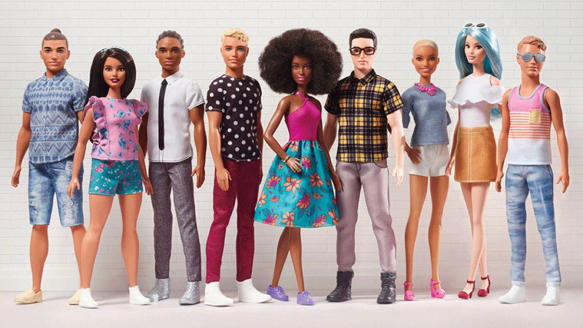 Coc bărbătesc şi codiţe rasta - Ken, partenerul păpuşii Barbie, va beneficia de un "look" actualizat