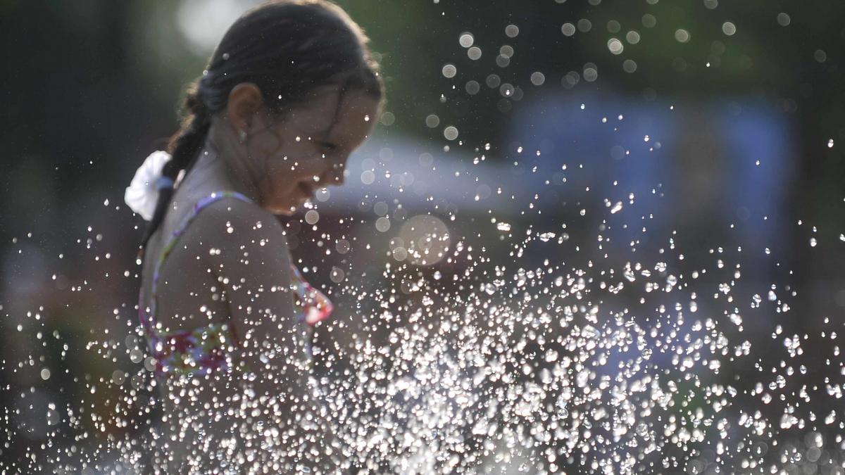 AVERTIZARE ANM: 12 judeţe sub Cod galben de caniculă şi disconfort termic