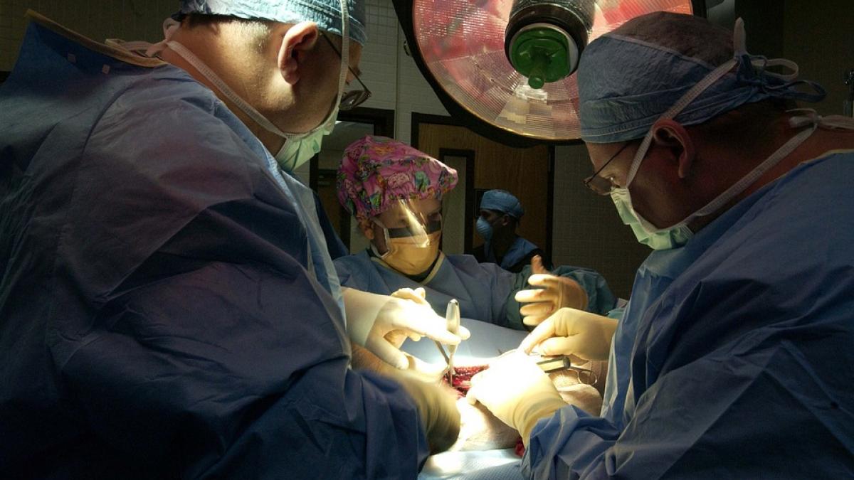 Peste 50 de transplanturi renale la Fundeni, în 2017