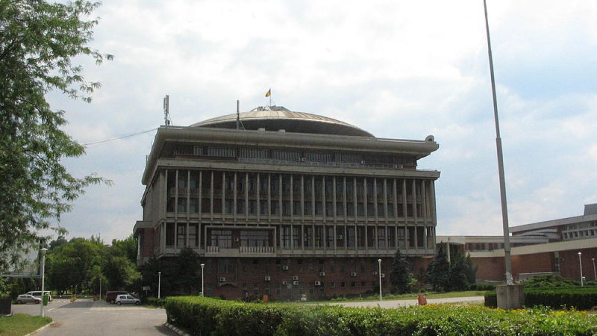 Meditații și cazare gratuite pentru candidații la Universitatea Politehnica București