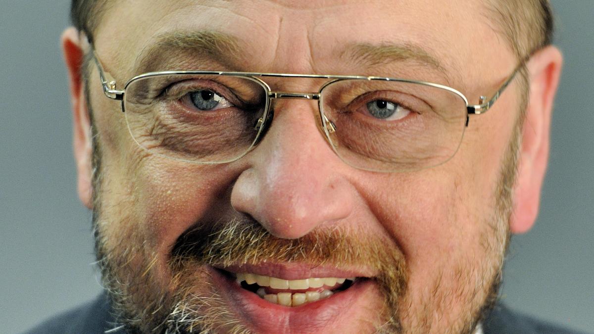 Schulz o critică pe Merkel pentru că nu se opune mai ferm președintelui Donald Trump