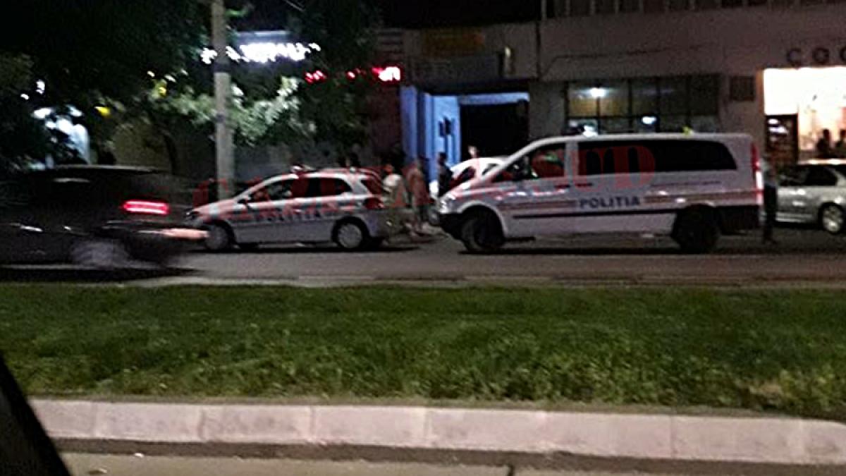 Craiova - Un bărbat a fost înjunghiat în timpul unei curse ilegale de mașini