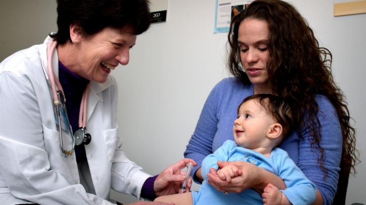 Bodog, despre campania de vaccinare: Nu ducem copii cu forța la vaccinare