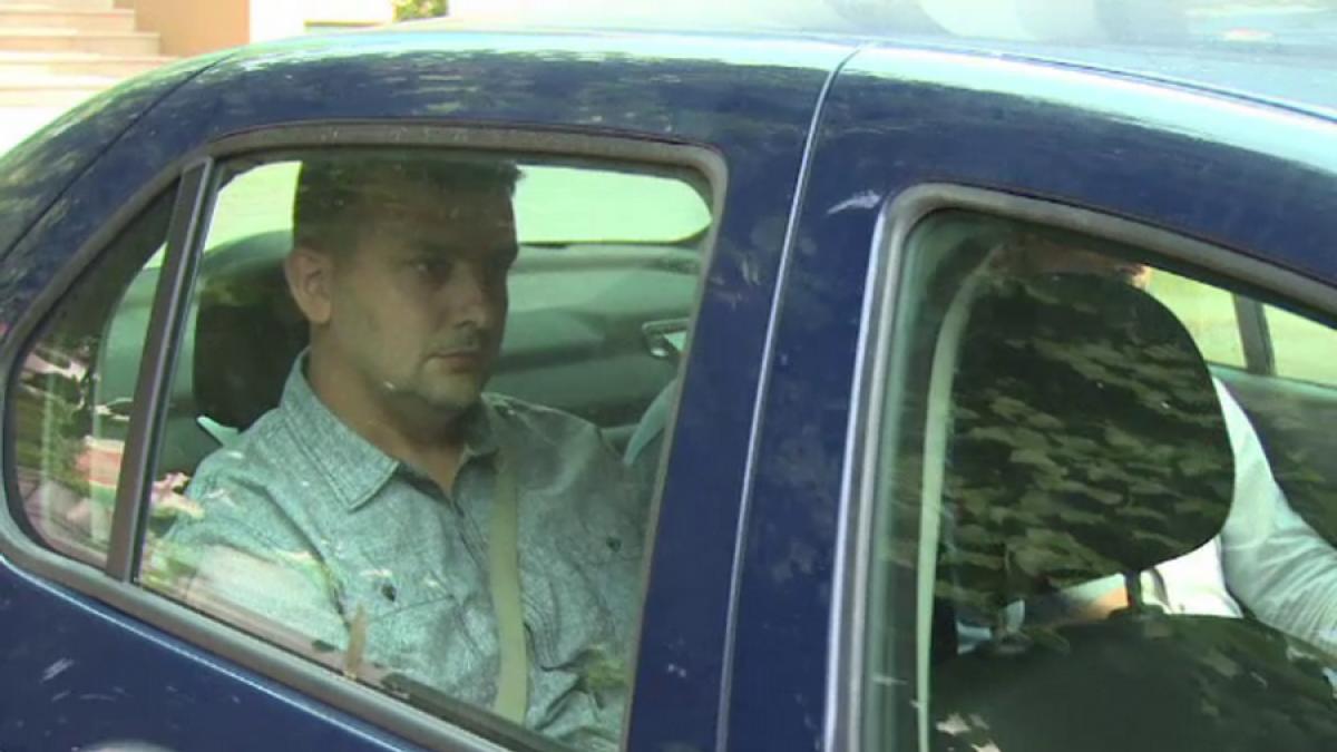 Un șofer a fost reținut de polițiști după ce a amenințat cu moartea un agent de circulație