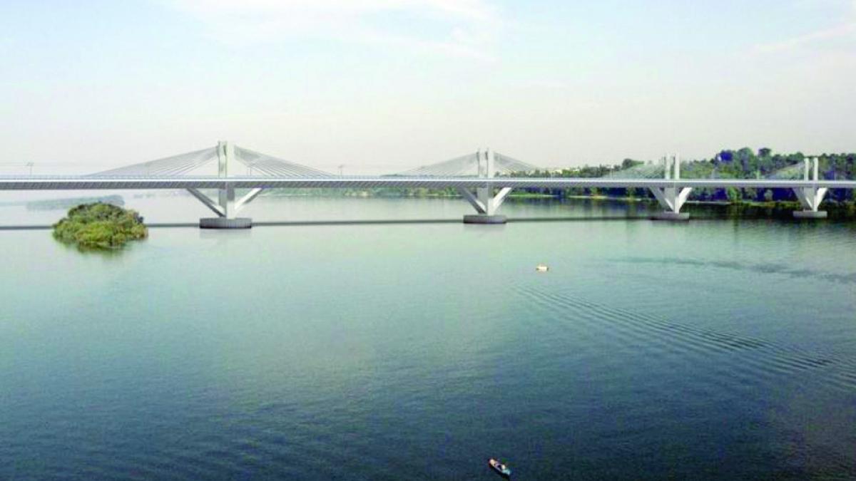 Construcţia podului de la Brăila începe cu o modificare