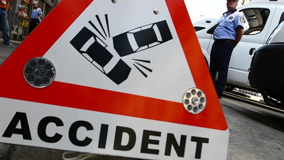 Carambol pe o șosea din România: Cel puțin 3 morți și 3 răniți 