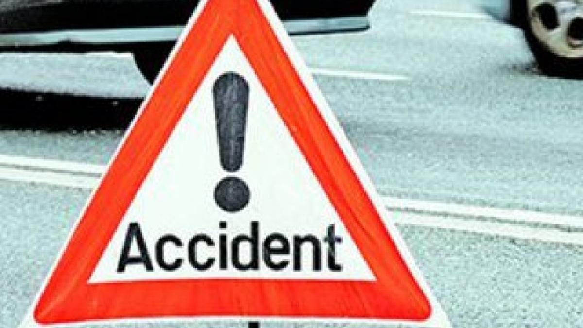 Tulcea:Un autocar cu 40 de călători implicat într-un accident rutier