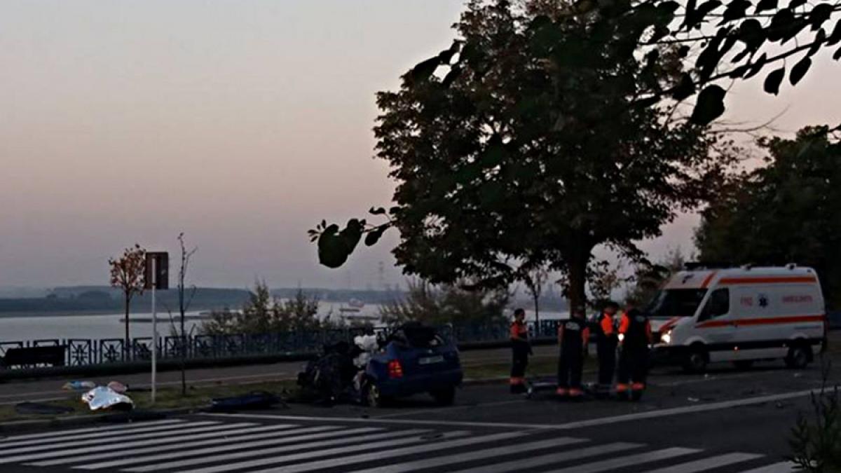 Galaţi: Doi şoferi morţi într-un accident rutier pe faleza Dunării