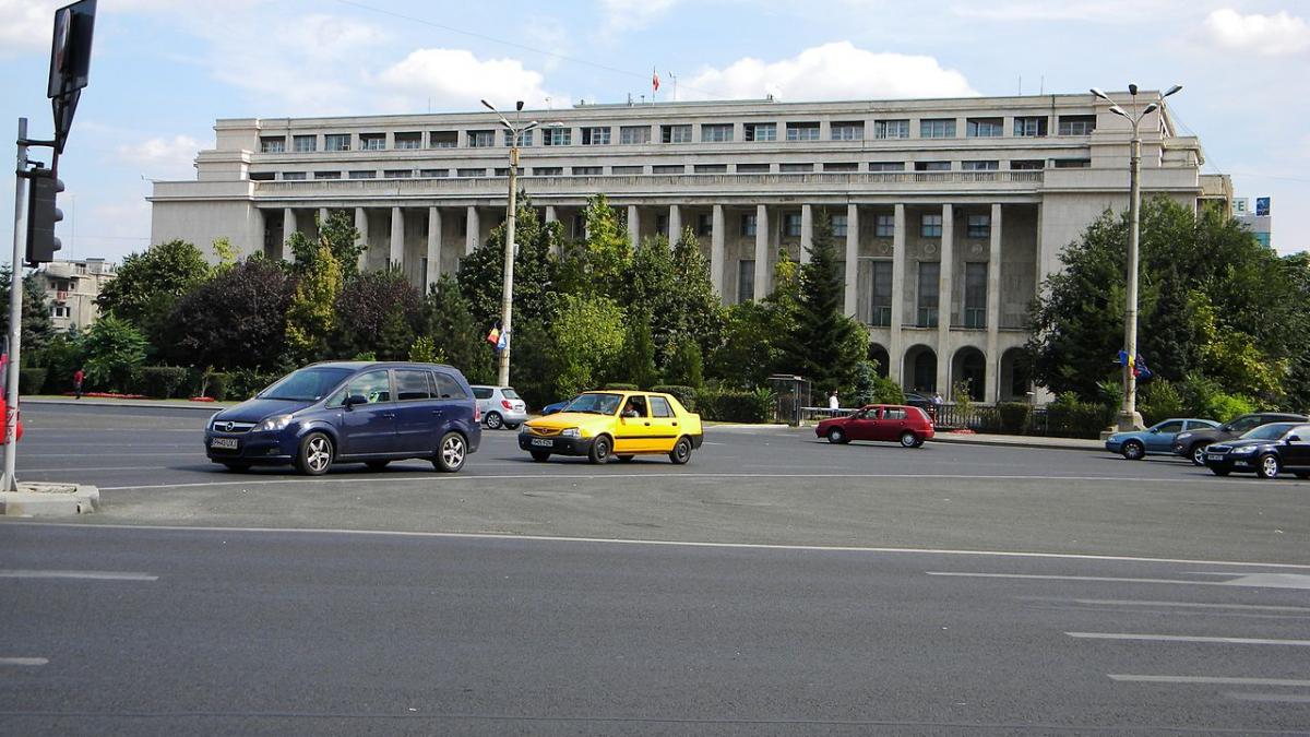 150 de antivacciniști au protestat în fața Guvernului
