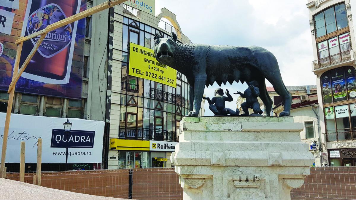 Lupoaica vopsită. Factură pentru nesimţire: 23 000 euro