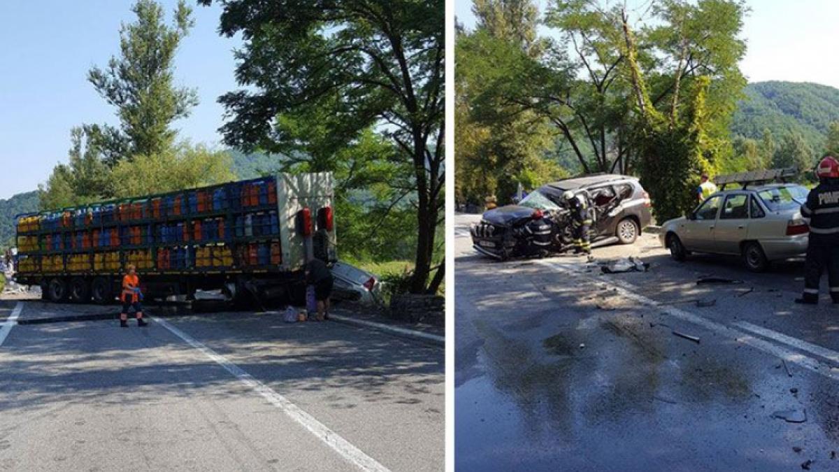 Accident cu patru autovehicule pe Valea Oltului. Şase oameni au fost răniţi. Circulaţia este blocată