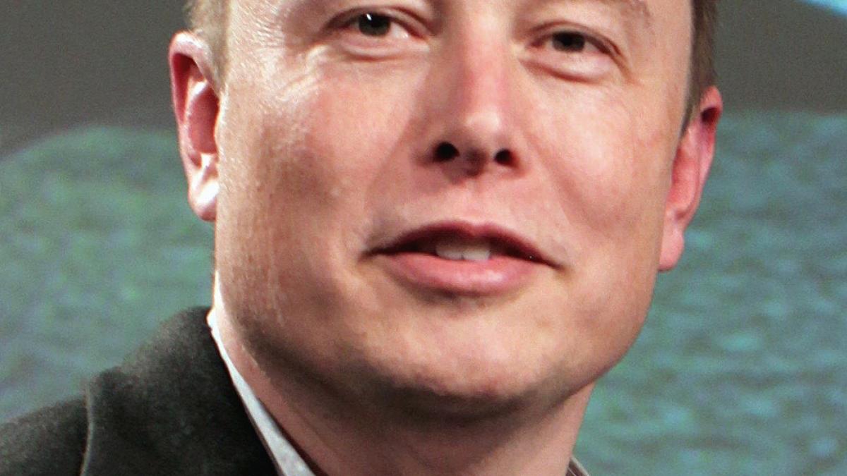 Elon Musk cere ONU să acţioneze împotriva roboţilor ucigaşi