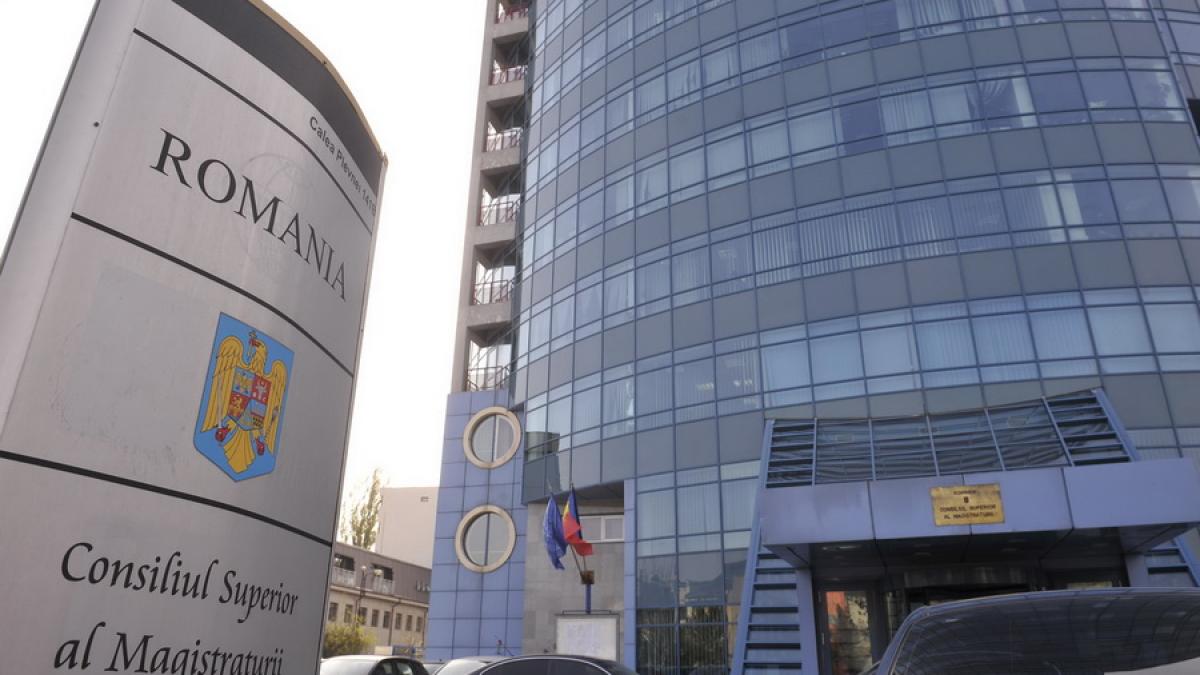 Procurorii maziliți de Kovesi atacă astăzi în plenul CSM