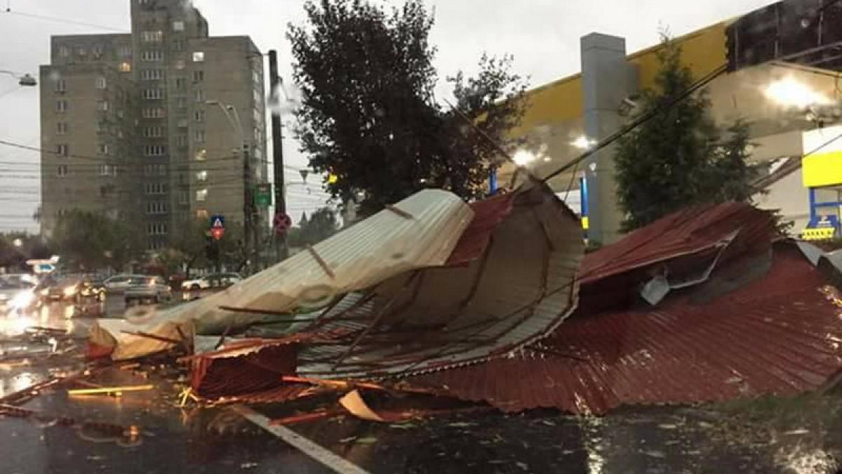 Avertisment: toată țara e pândită de furtuni devastatoare